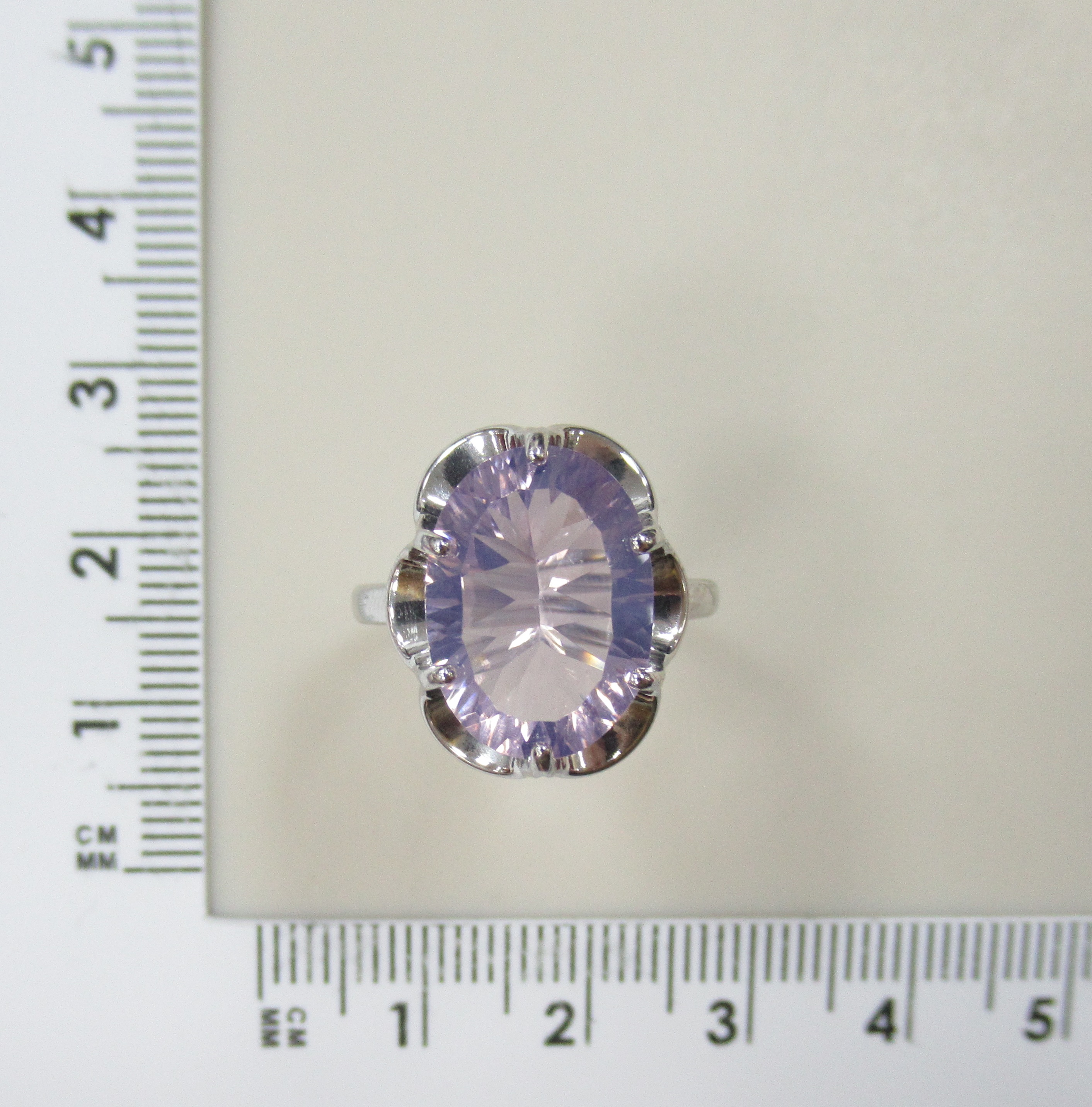 Серебряное кольцо с аметистом